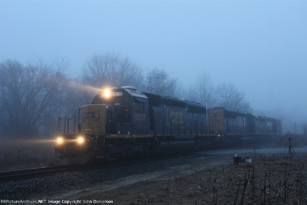 CSX 8828